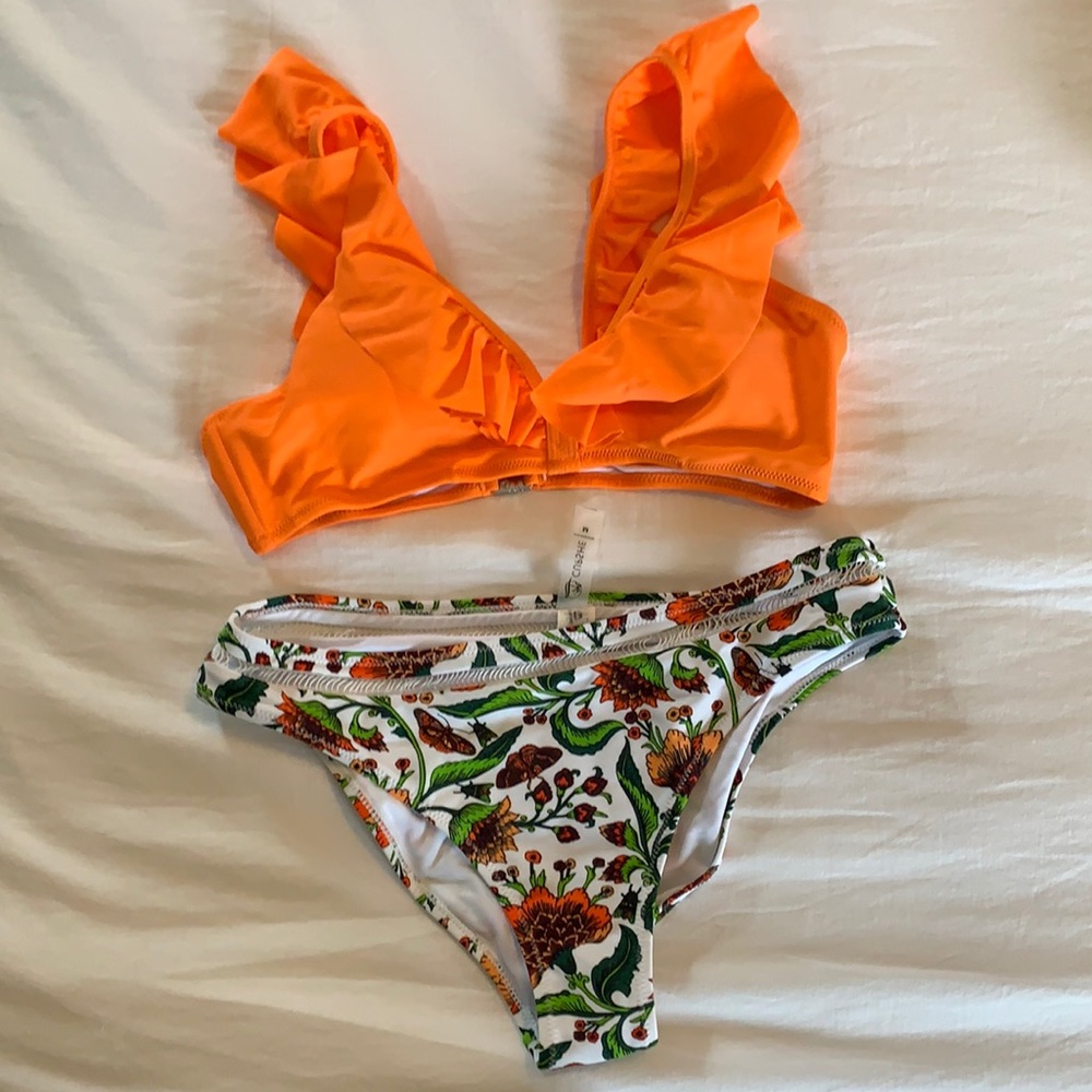 Cupshe Orange Ruffle Bikini with Floral Bottom